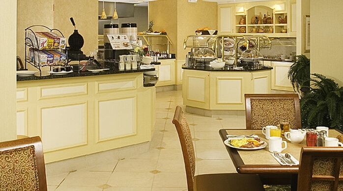 Hilton Garden Inn Плимът Екстериор снимка